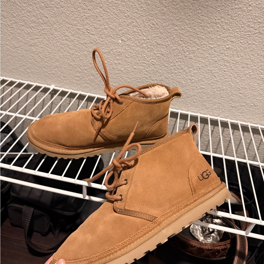 UGG Women’s Neumel in Chestnut